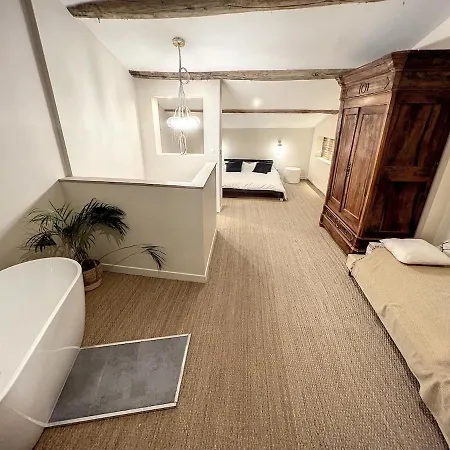 Casa vacanze Designer Townhouse With 2 Stunning Terraces *