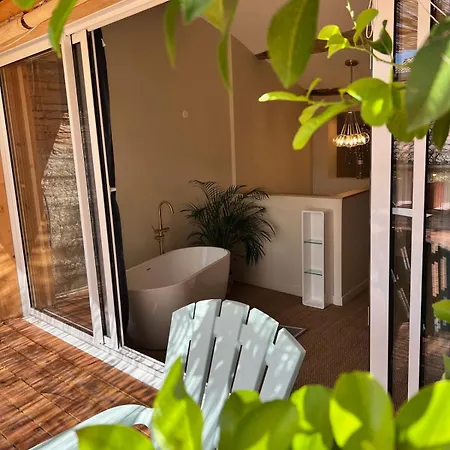 Tatil Evi Designer Townhouse With 2 Stunning Terraces Lafrançaise