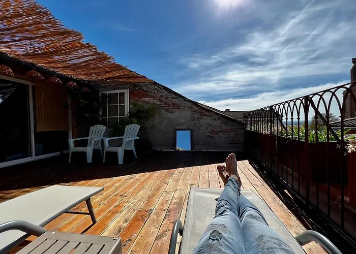 Designer Townhouse With 2 Stunning Terraces Ferienhaus Lafrançaise