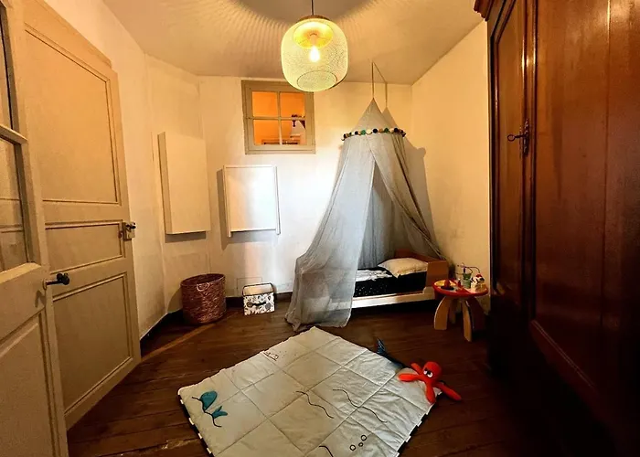 Designer Townhouse With 2 Stunning Terraces Ferienhaus Lafrançaise