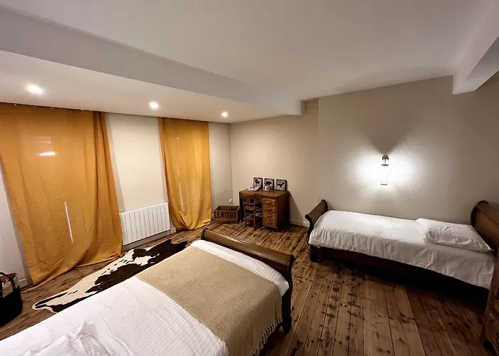 Ferienhaus Designer Townhouse With 2 Stunning Terraces Lafrançaise